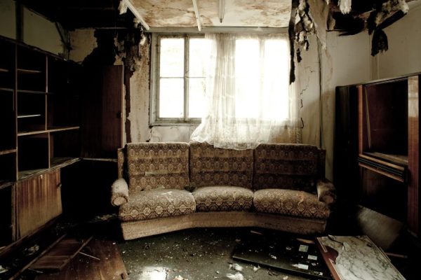 Common DIY Water Damage Restoration Errors